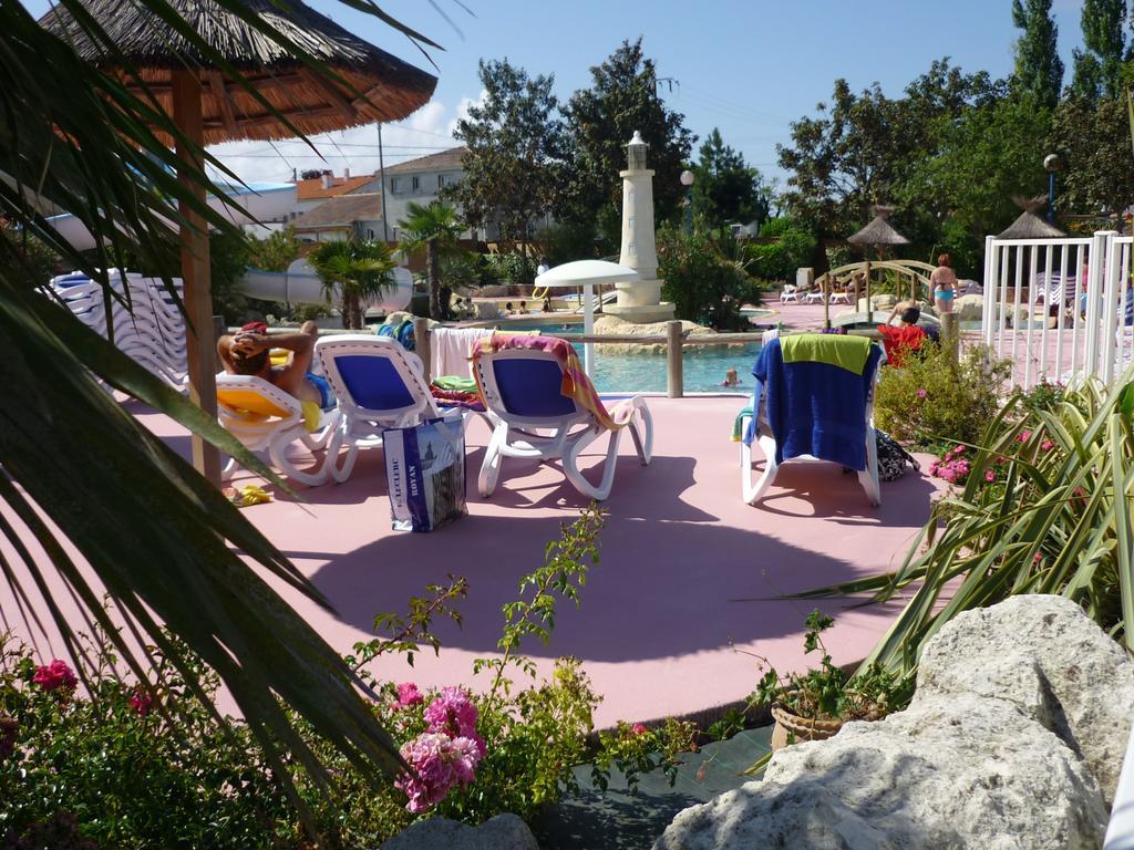 Camping Le Royan Exterior photo